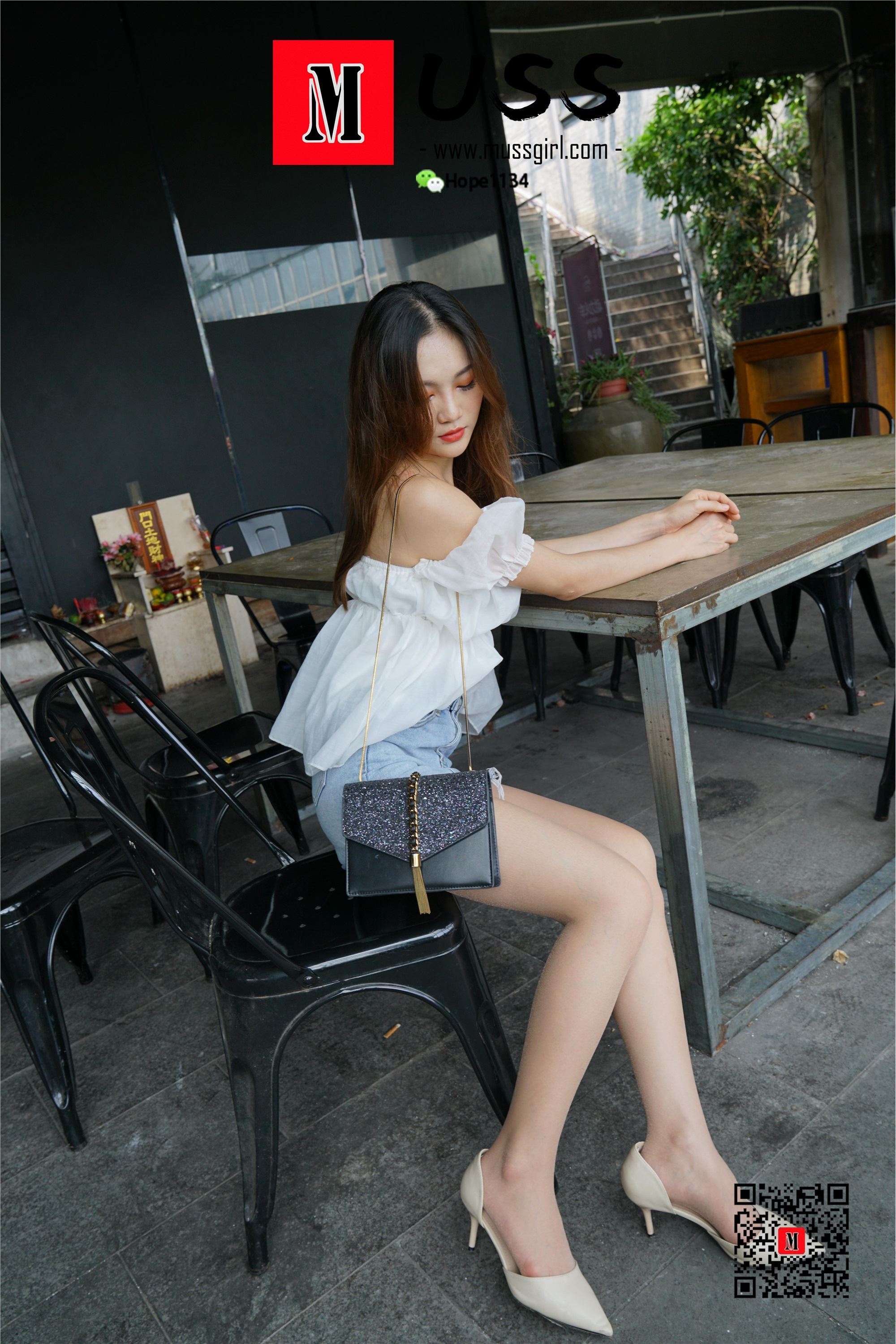 MussGirl慕丝女郎 NO.013 英语老师Mr.yuanyuan“丝”生活1